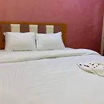 Garden City Hotel